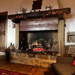 Restored Country Estate Between Tuscany And Umbria * Preggio