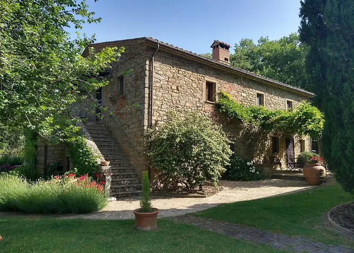 Restored Country Estate Between Tuscany And Umbria Preggio